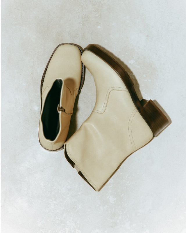 RIDER BOOT - Eggshell
