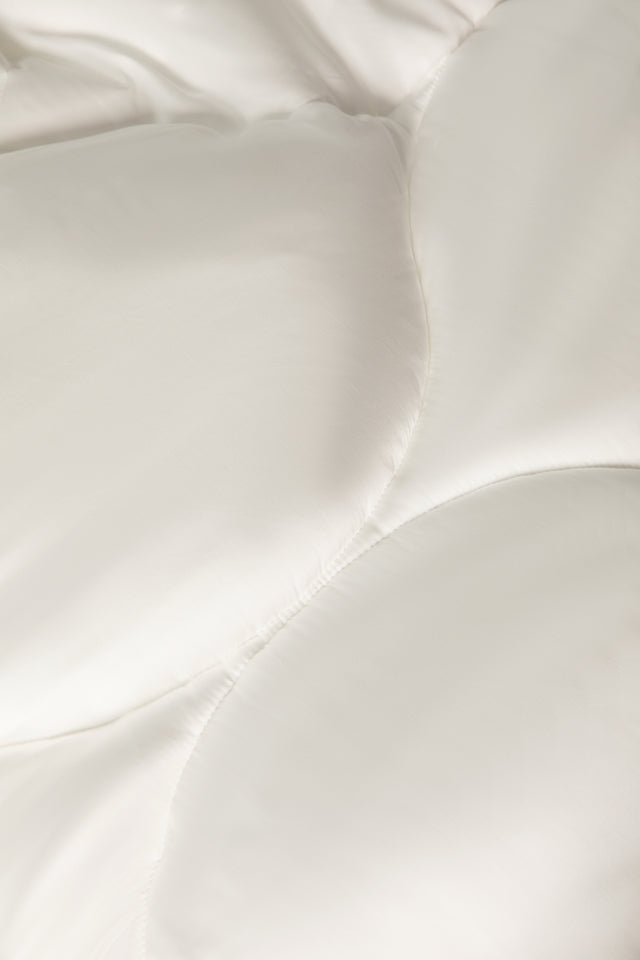 Beyond Bamboo Cloud Comforter