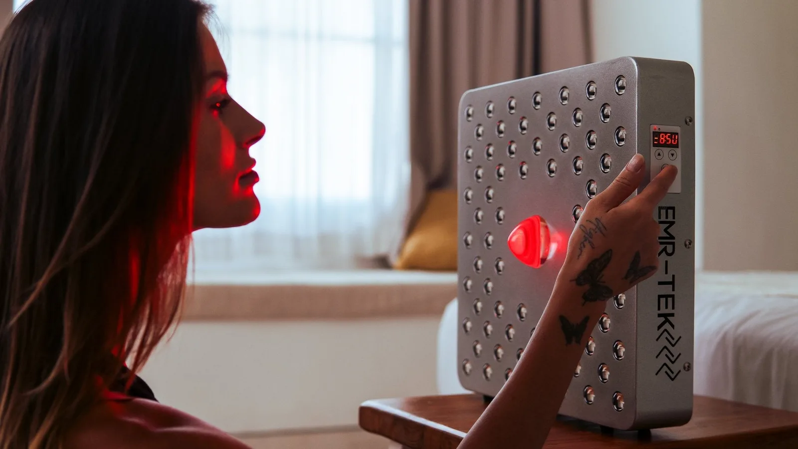 EMR-TEK Review: Red Light Panels, UV Phototherapy and Blue Light Blocking Glasses
