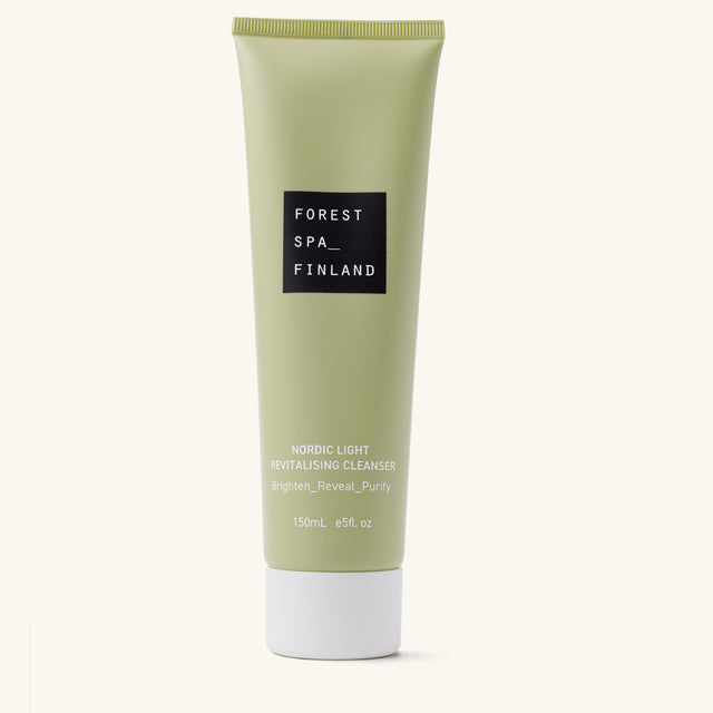 Nordic Light Revitalising Cleanser