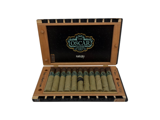 The Oscar Maduro Robusto
