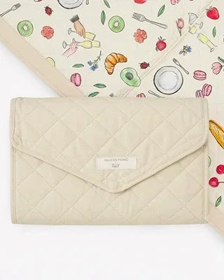 THE PICNIC BLANKET - GARDEN PICNIC