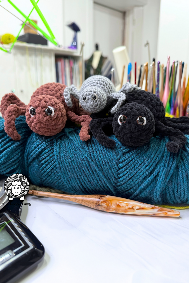 Webigail the No-Sew Crochet Spider (Crochet)