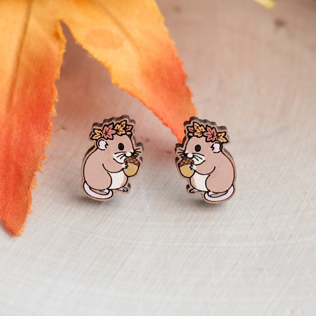 Autumn Mouse with Acorn Stud Earrings