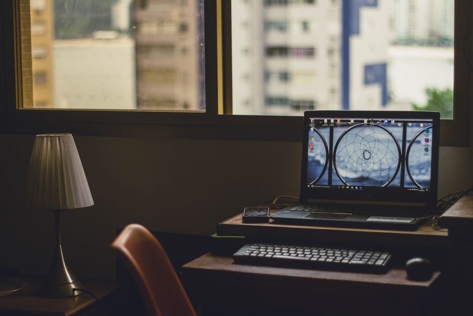 Save More on Desk Lamps: Real Discounts Explained