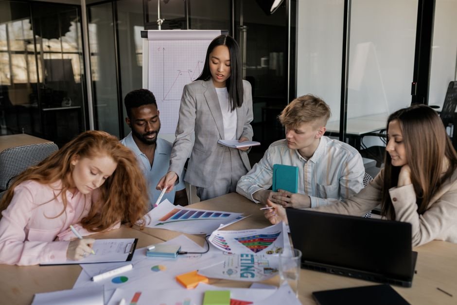 Sales CRM Software for Small Teams: Features and Costs
