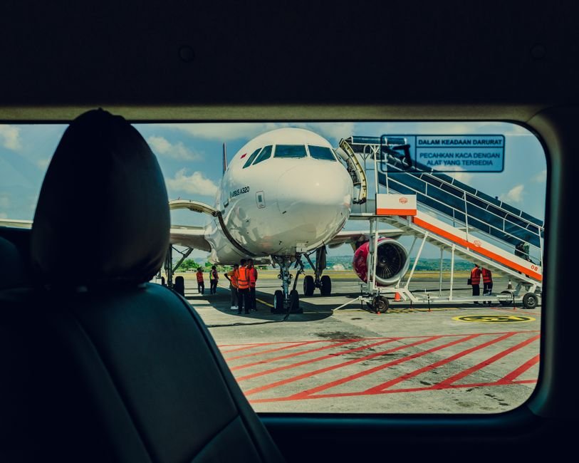 Airport Transportation: Finding Your Best Ground Option