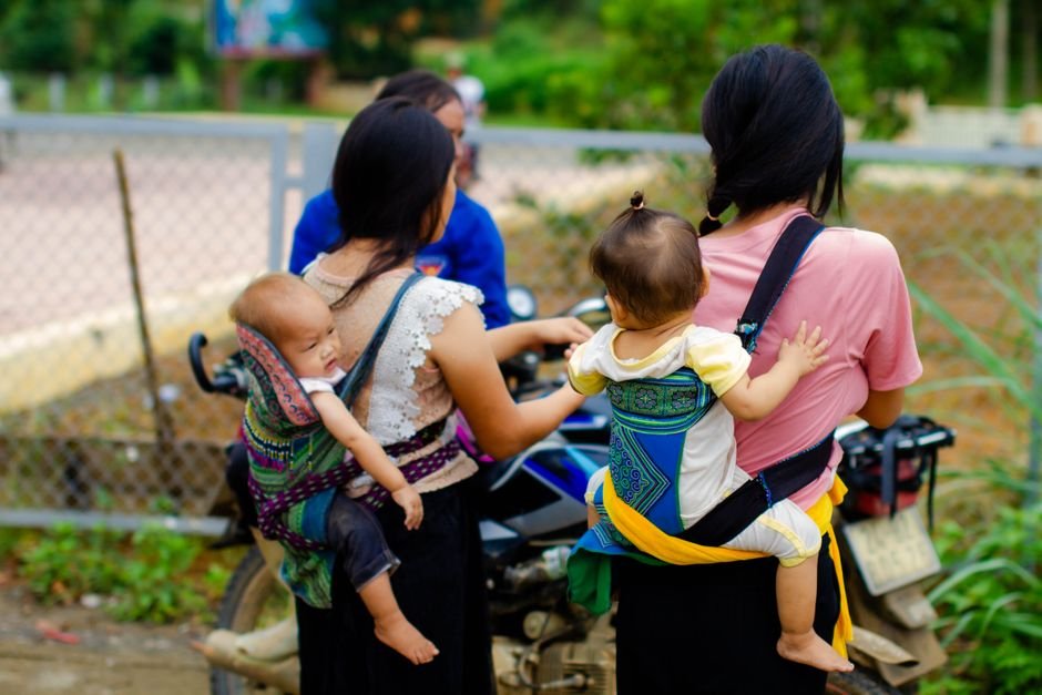 Best Baby Carriers & Wraps for Every Parent's Budget