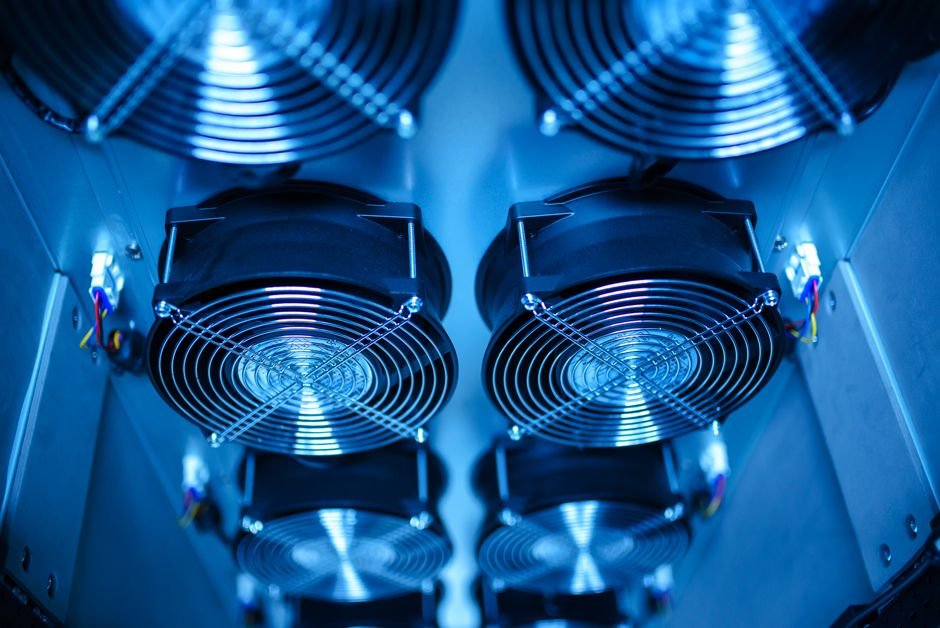Car Cooling Fans & Ventilation: Stay Cool on Every Drive