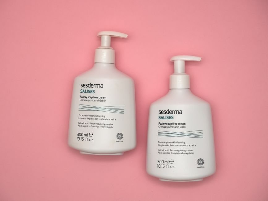 CeraVe vs La Roche-Posay: Which Skincare Brand Wins?