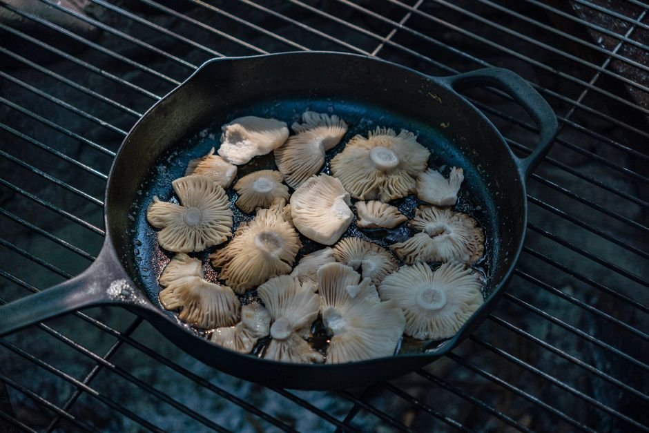 Cast iron and nonstick on a budget: the real choice