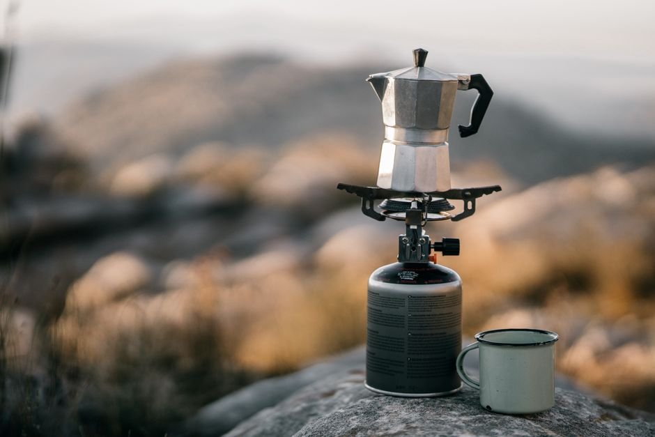 Starting with Coffee: Essential Gear and Brewing Methods