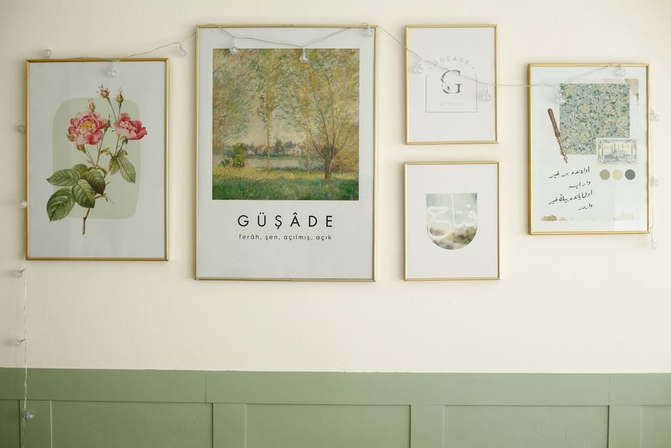 Budget wall art that actually lasts: prints and canvas
